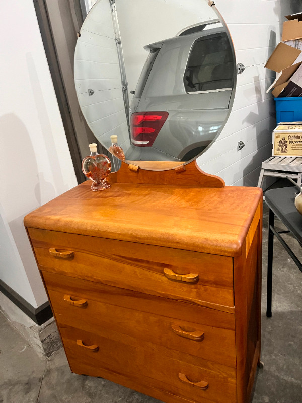 dresser with mirror in Dressers Wardrobes in Saskatoon Kijiji Marketplaces