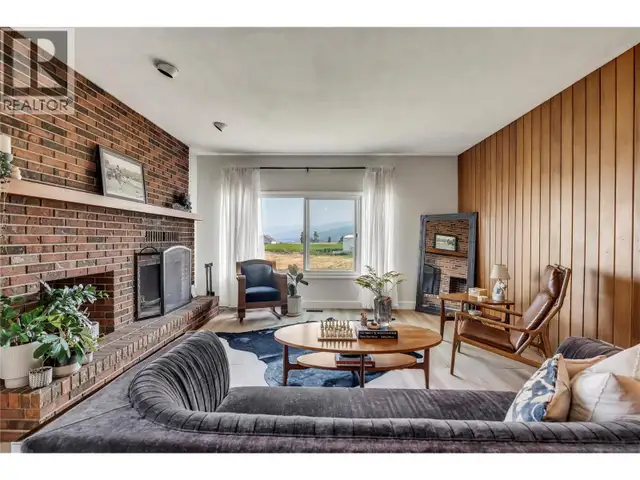 1275 Munson Avenue Penticton, British Columbia in Land for Sale in Penticton - Image 9