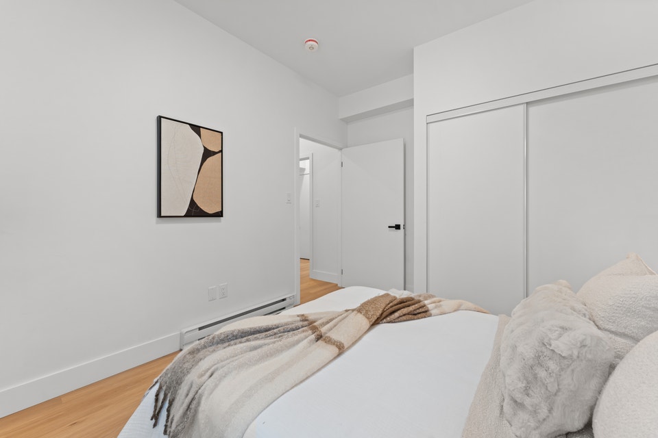 425 Fourth Street - 1 Bedroom House for Rent 2