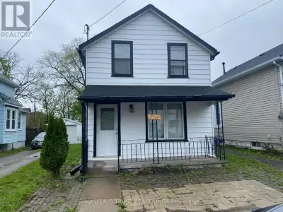 Great Investment Opportunity, Very Good Location, Right In The Centre Of Downtown Of Niagara Falls,...