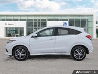 * Real Time AWD with Intelligent Control System * Display Audio System with Apple CarPlay & Android... (image 1)