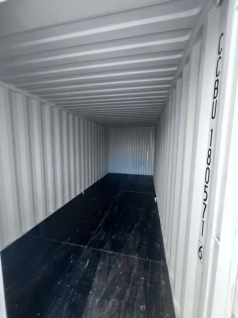 Local Calgary Shipping Containers For Sale, Rent & Modification in Storage Containers in Calgary - Image 4