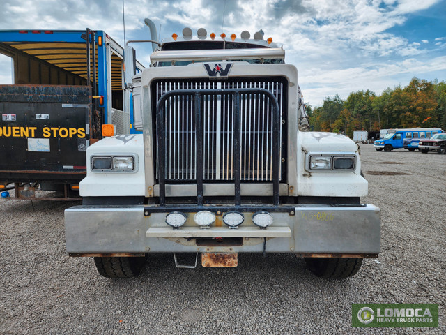 2019 Western Star 4900 Hood Assembly - Stock #: WS-0806-21 in Heavy Equipment Parts & Accessories in Hamilton - Image 2