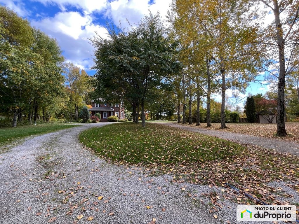 $1,095,000 - 2 Storey for sale in Neuville — photo 3