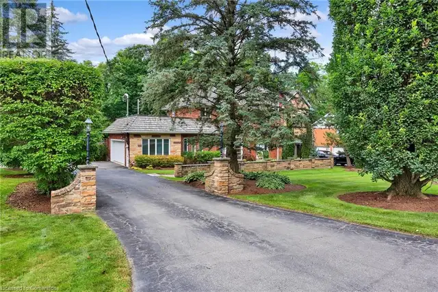 32 MAPLE HILL Drive Kitchener, Ontario in Houses for Sale in Kitchener / Waterloo - Image 3