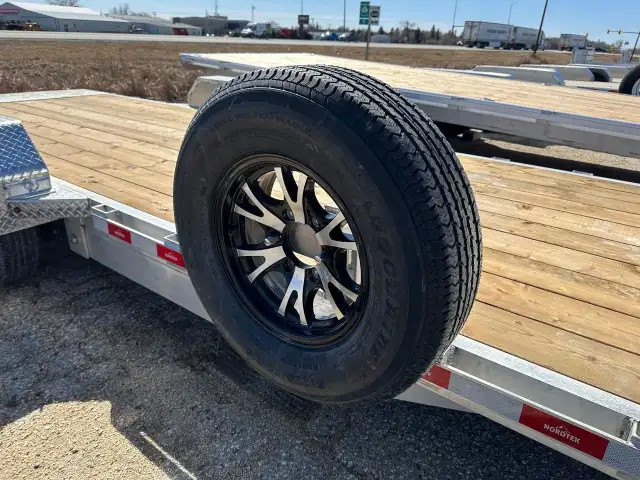 2025 Nordtek Car & Equipment Hauler Tilt 82" x 20' Nordtek Tilti in Travel Trailers & Campers in Winnipeg - Image 5