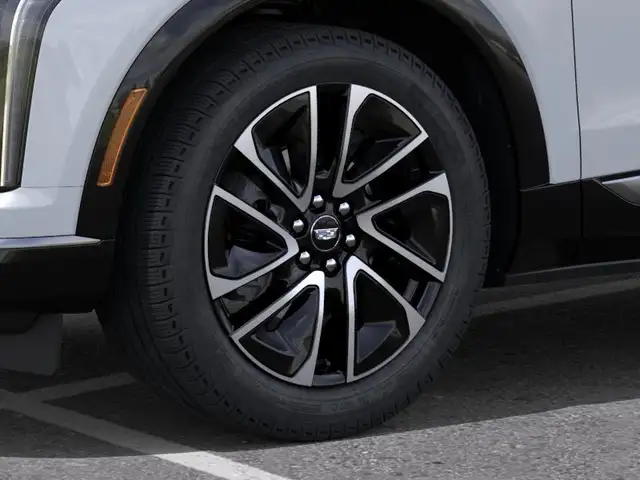 2027 Cadillac OPTIQ 4dr Premium Sport in Cars & Trucks in Oakville / Halton Region - Image 13