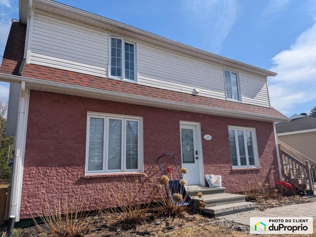 $499,900 - Duplex for sale in St-Romuald — photo 1