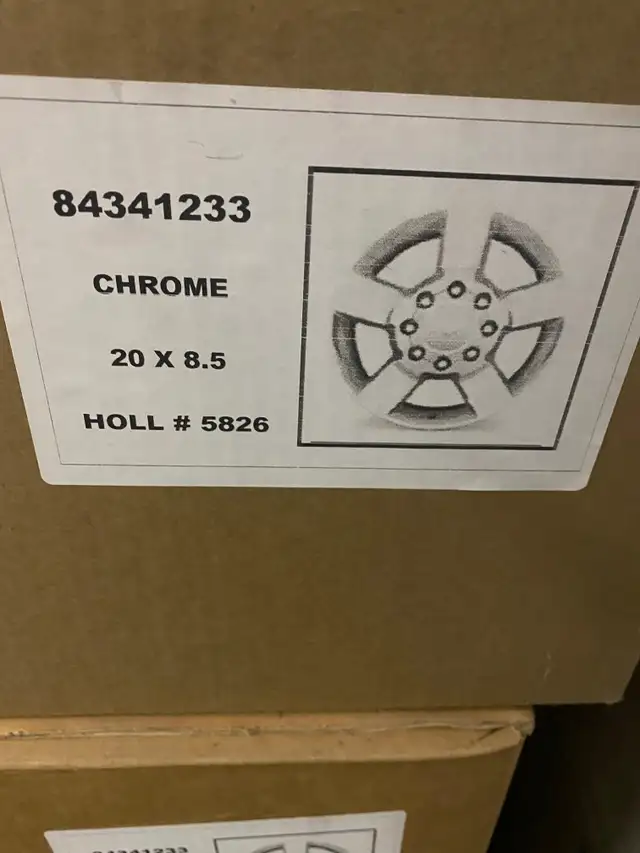 OEM 20" chrome Wheels Chevy Silverado & GMC 2500 3500 in Tires & Rims in City of Toronto - Image 10