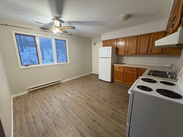 Orillia, Spacious 2 bedroom unit, in purpose built triplex 2