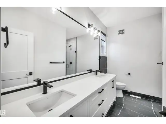 4301 Cedar Drive Wetaskiwin, Alberta in Houses for Sale in Edmonton - Image 32