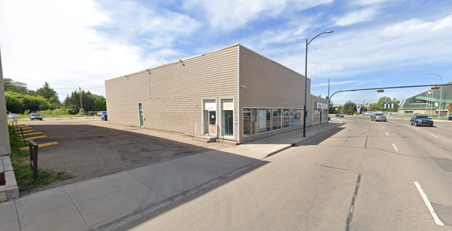 5,490 SF Large Open Retail Unit Downtown in Commercial & Office Space for Rent in Red Deer - Image 2