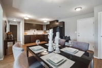 Broadstreet's Parkside Terrace offers 1, 2, and 3 bedroom pet friendly apartments for rent in the ch... (image 3)