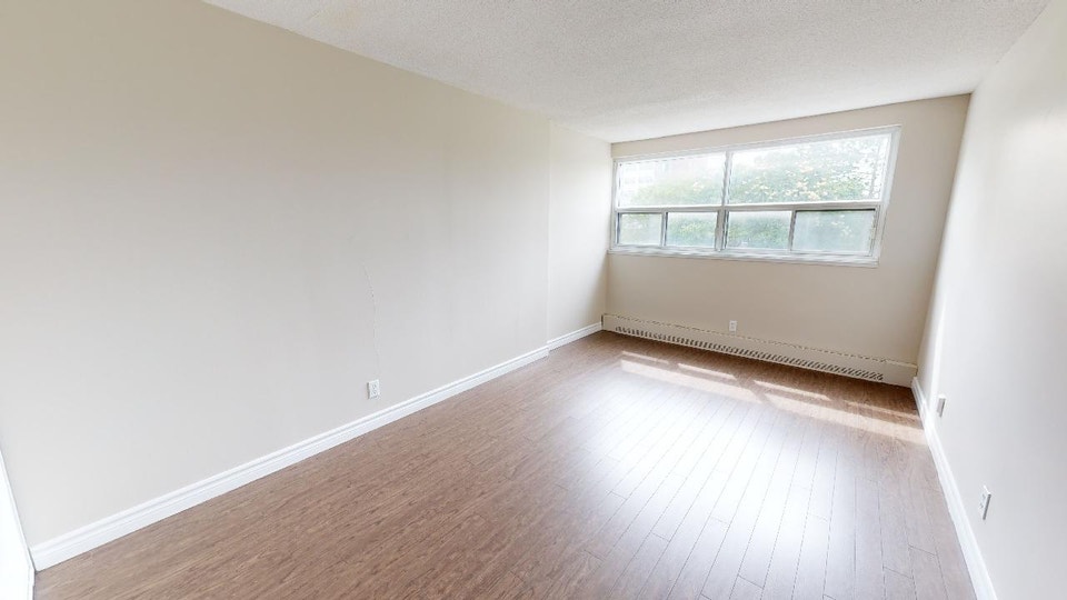Avalon Park: Apartment for rent in Southeast Ottawa 3