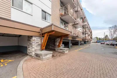 Visit our Website: https://www.capreit.ca/apartments-for-rent/victoria-bc/lord-harley/ Lord Harley i...