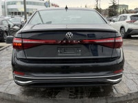 Crowfoot Hyundai, AMVIC Licensed Dealer Mileage: 25,316 km Accident History: No accidents Experience... (image 8)