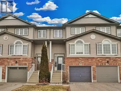 Located in the heart of Huron Park, this well-kept freehold townhouse offers 1400 square feet of bri...