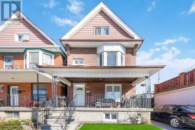 Welcome To 124 Hallam St! Walking Distance To Bloor/Ossington Subway. This Self Contained Lower Leve...