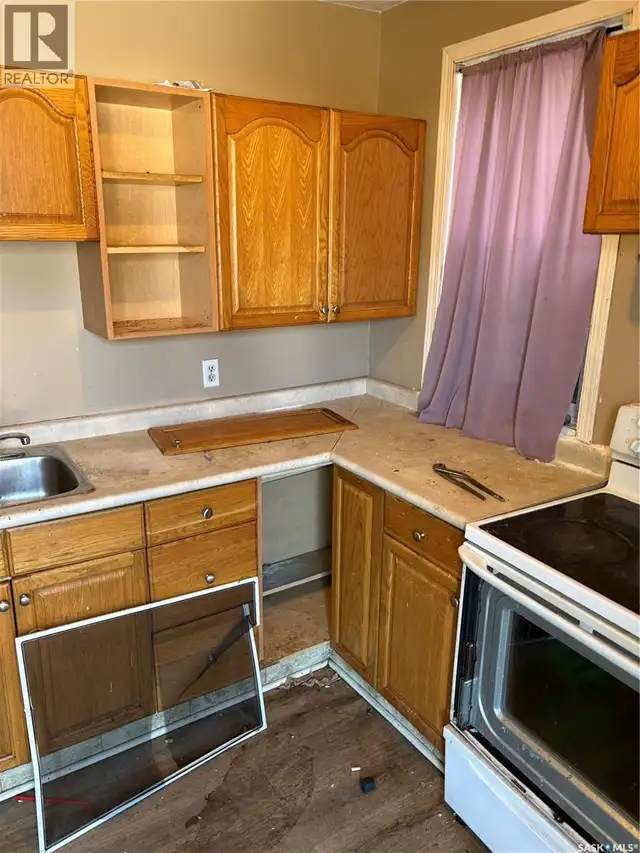 1212-1216 Rae STREET Regina, Saskatchewan in Houses for Sale in Regina - Image 14