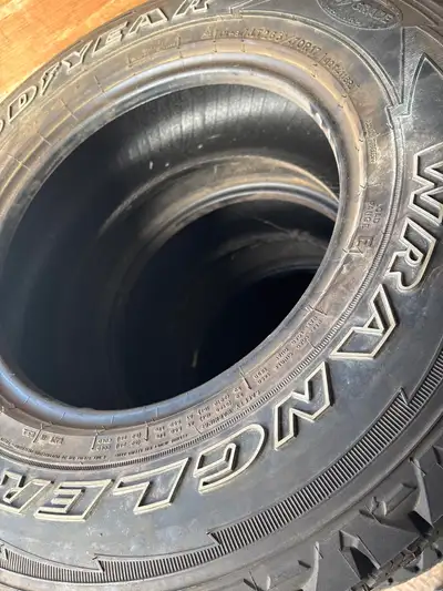 4 tires LT load E 265/70r17