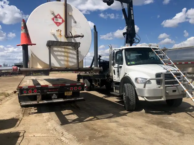 Picker/Crane Truck Services552489564274708489