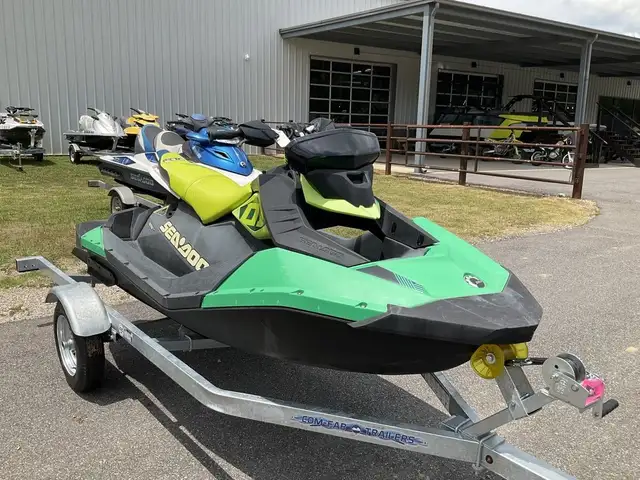 2020 SEADOO SPARK 3UP 900 ACE (FINANCING AVAILABLE) in Personal Watercraft in Strathcona County - Image 11