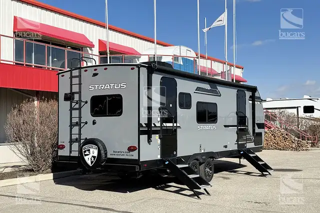 2025 VENTURE RV STRATUS 241VRK in Travel Trailers & Campers in Calgary - Image 4