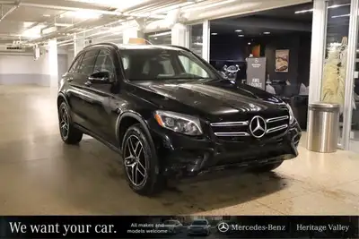 This Mercedes-Benz GLC 300 has a strong Intercooled Turbo Premium Unleaded I-4 2.0 L/121 engine powe...