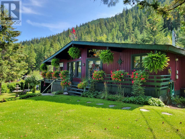 1733 HAZEL STREET Williams Lake, British Columbia in Houses for Sale in Williams Lake