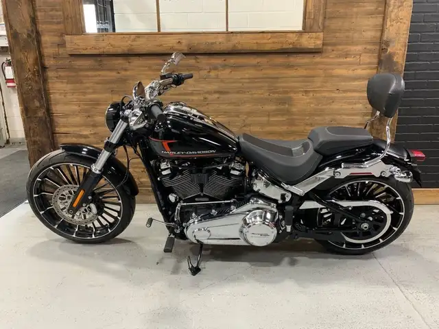 2024 Harley-Davidson Breakout 117 in Street, Cruisers & Choppers in Oshawa / Durham Region - Image 16