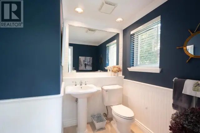 15 BEACH DRIVE Furry Creek, British Columbia in Condos for Sale in Sunshine Coast - Image 19