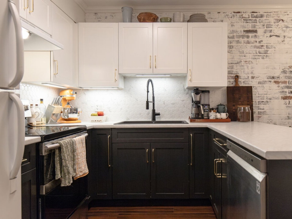 Updated Condo in Downtown Abbotsford 3
