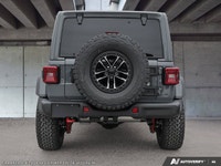 This Jeep Wrangler boasts a Regular Unleaded V-6 3.6 L/220 engine powering this Automatic transmissi... (image 5)