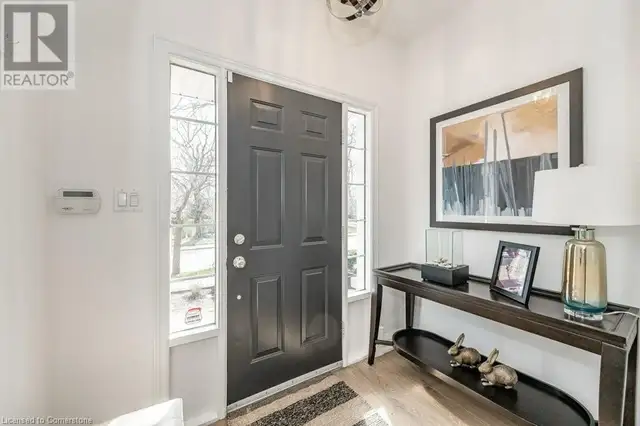 1061 NORTH SHORE Boulevard E Unit# 5 Burlington, Ontario62863318586371124