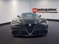 ALFA ROMEO GIULIA AWD 2019 - LUXE, SPORT ET ÉLÉGANCE! Vous recherchez une berline différente, raffin... (image 1)