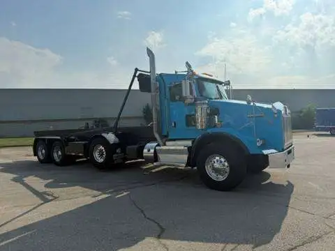 2013 Kenworth T800 Triaxle26FT Roll Off Truck in Heavy Trucks in Oakville / Halton Region - Image 5