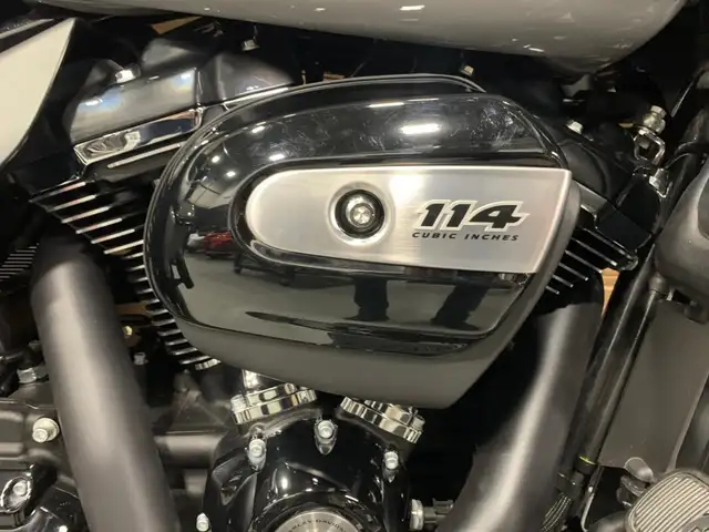 2024 Harley-Davidson Road Glide Limited in Street, Cruisers & Choppers in Oshawa / Durham Region - Image 10