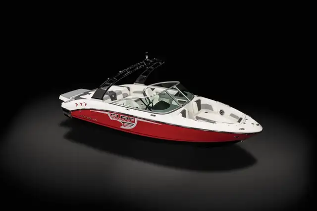 2026 Chaparral GTS 1 SURF in Powerboats & Motorboats in Kingston - Image 9