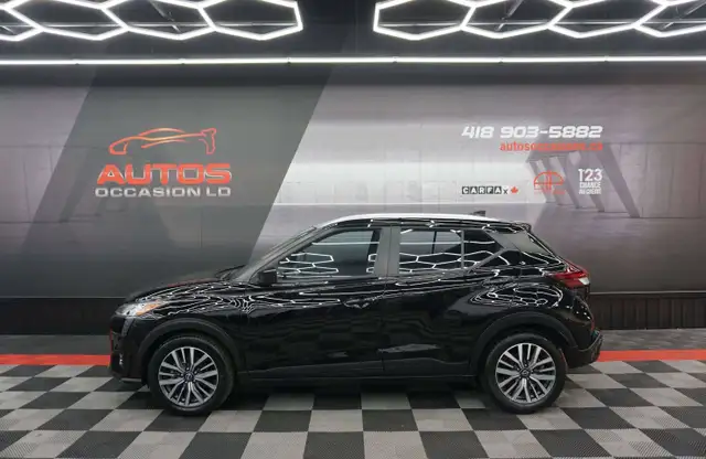 2025 Nissan Kicks PLAY SV AUTO - Heated Seats & Steering Wheel - Apple CarPlay 16,822 km