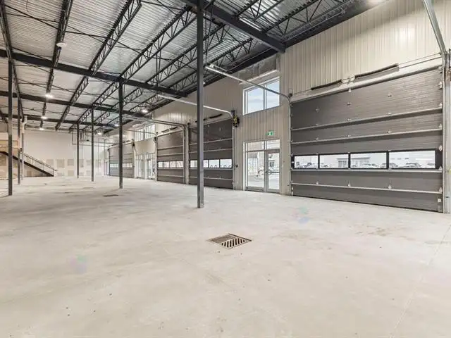 555 Rue de Vernon, #5 Gatineau (Aylmer), Quebec in Commercial & Office Space for Rent in Gatineau - Image 23