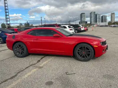 2011 CHEVROLET CAMARO 1LT CLEAN CARFAX LOW KM STUNNING CERTIFICATION INCLUDED !!!!! 3 MONTH / 3000KM...