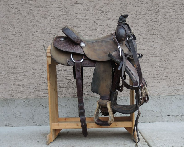 Western All Round Saddle in Equestrian & Livestock Accessories in Strathcona County - Image 2