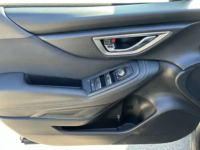 2023 Subaru Forester Touring | No Accidents | Panoramic Roof in Cars & Trucks in Hamilton - Image 13