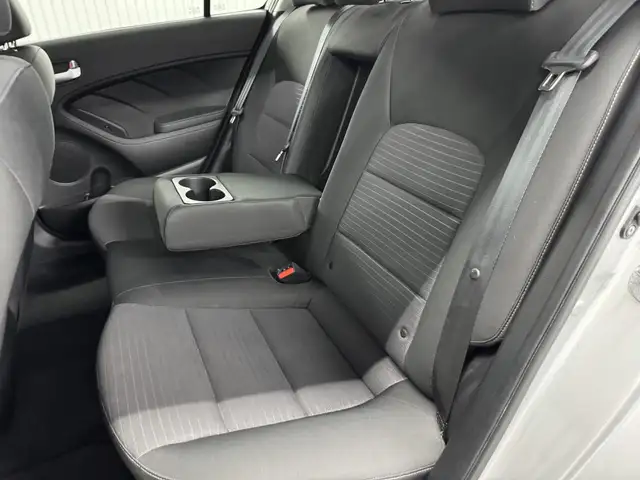 KIA Forte LX 2018 a vendre in Cars & Trucks in Shawinigan - Image 18