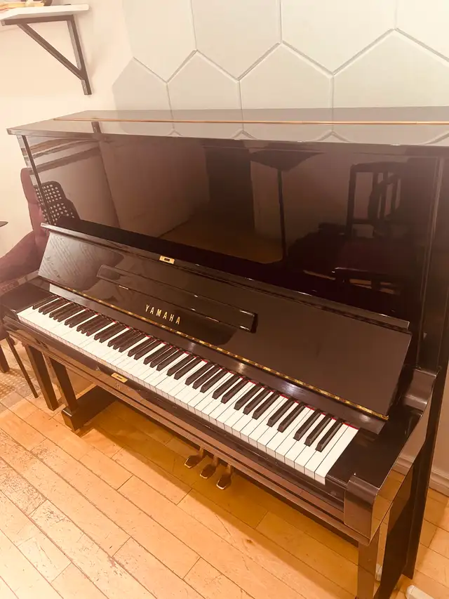 PIANO YAMAHA U3H (1976) in Pianos & Keyboards in City of Montréal - Image 2