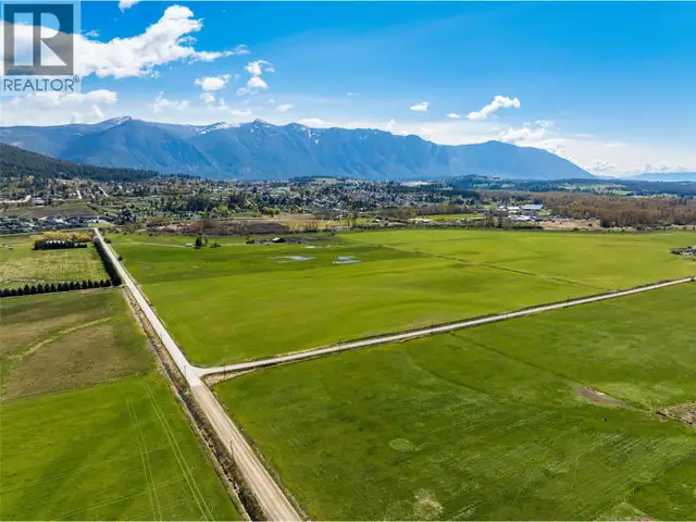 305 KOOTENAY RIVER Road Creston, British Columbia in Land for Sale in Nelson - Image 4