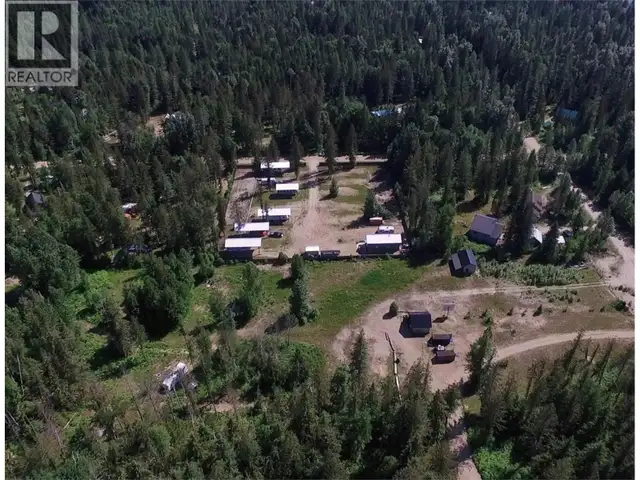 1701 Ireland Road Unit# 3 Seymour Arm, British Columbia in Land for Sale in Kamloops - Image 9