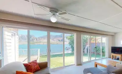 Waterfront for long term rental osoyoos. 3-4 bedroom, 1 bath steps away from the water.