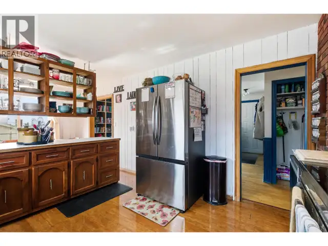 496 N SIXTH AVENUE Williams Lake, British Columbia in Houses for Sale in Williams Lake - Image 11