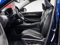 The completely redesigned 2022 INFINITI QX60 LUXE marks the launch of INFINITI's second generation.... (image 9)